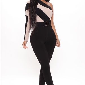 Fashion nova jumpsuit